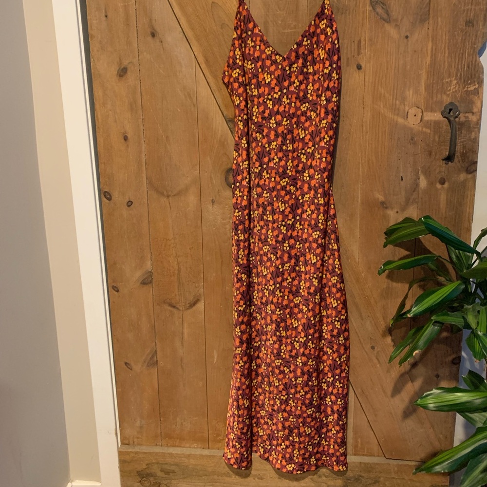 Zara Floral Maxi Dress - Picture 3 of 4
